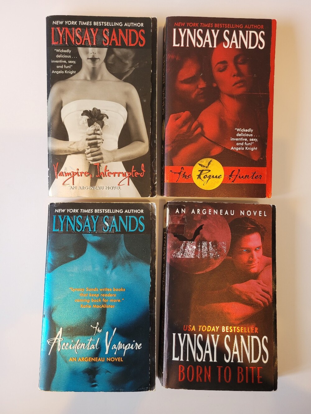 Lynsay Sands Vampire Romance Argeneau Novels Lot of 4 Paperbacks Reading Copies